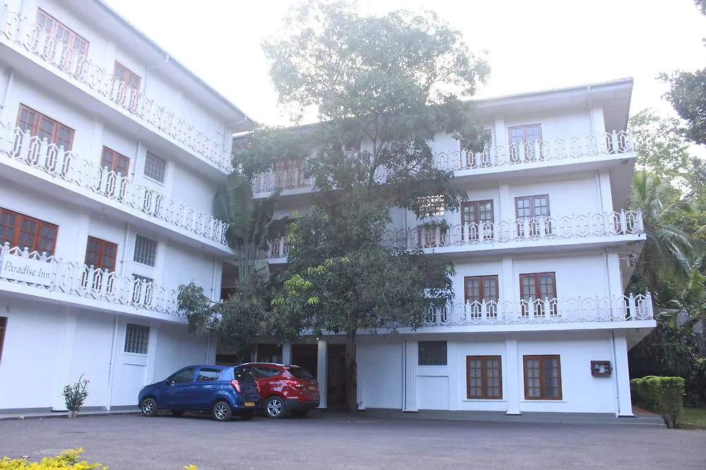 Paradise Inn Kandy Hotel